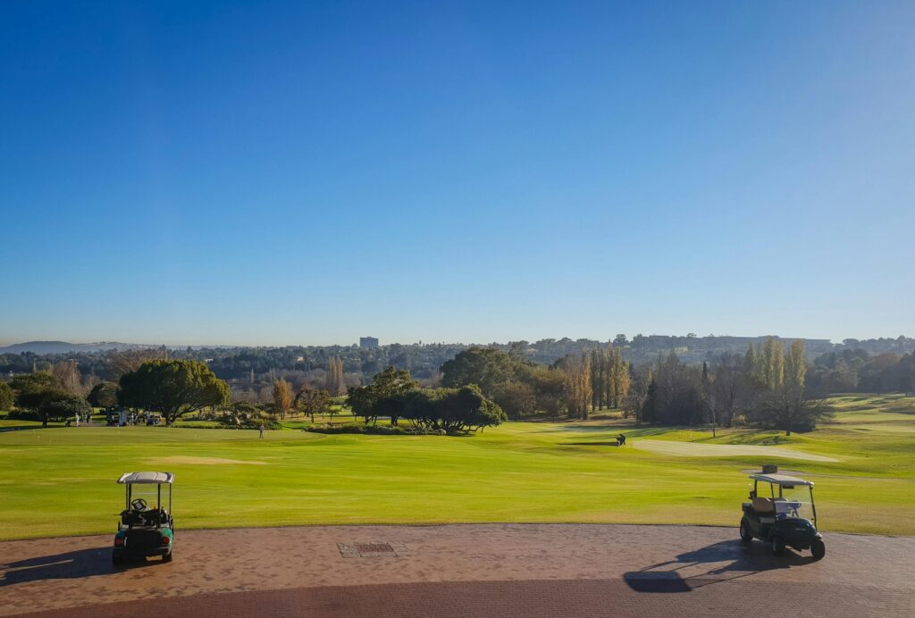 Featured image for the Granada Golf Course Image by Magda Ehlers from Pexels